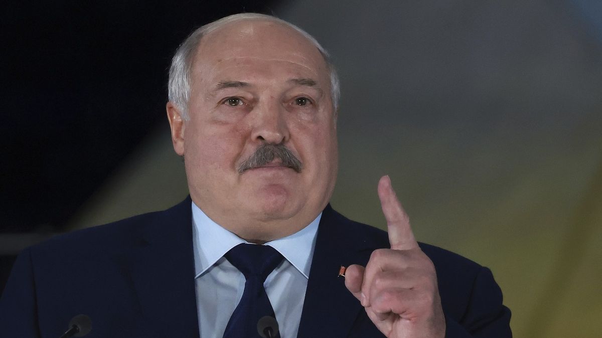 Lukašenko zve Ukrajince do Běloruska: Prosím, přijďte, jste pro nás požehnáním